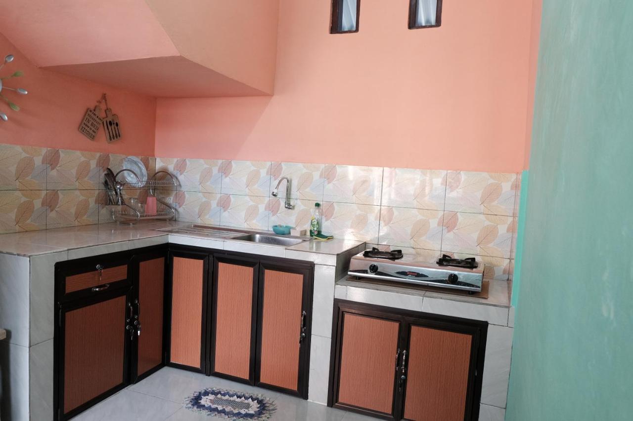 Rumah Marianne Sorong Exterior photo