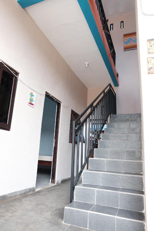 Rumah Marianne Sorong Exterior photo